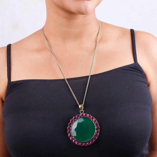 Brass Fashion Pendant & Earrings Set without Chain