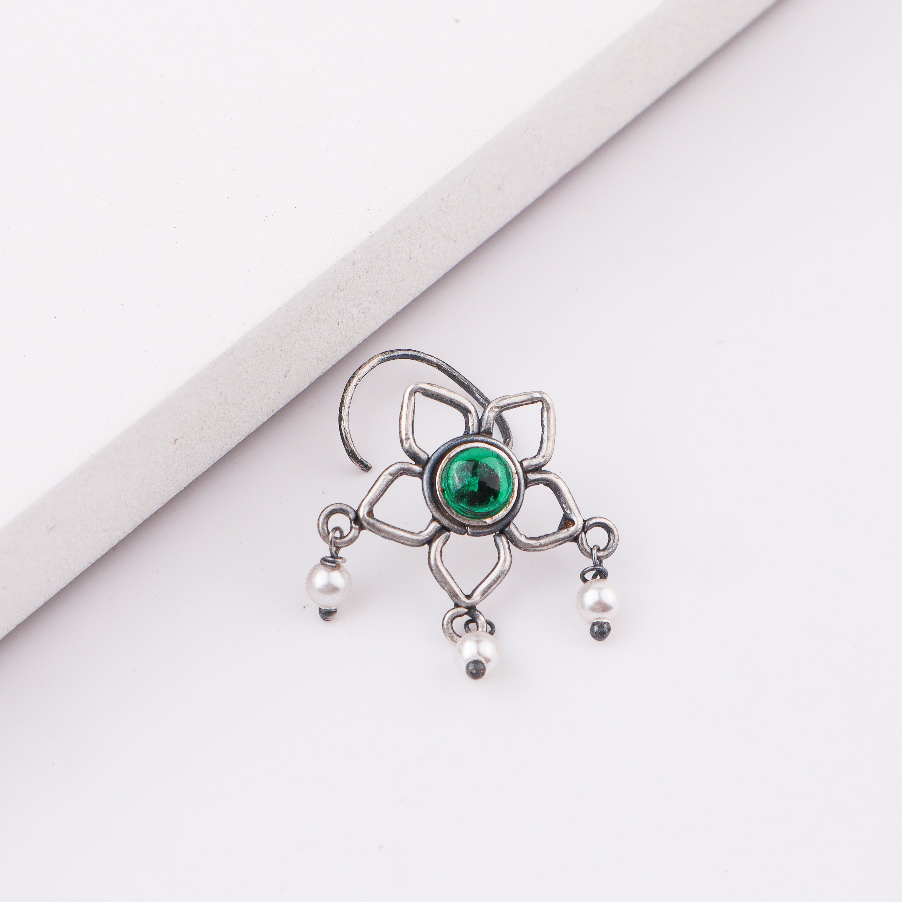 Oxidised Green Flower Pierced Nose Pin (Large)