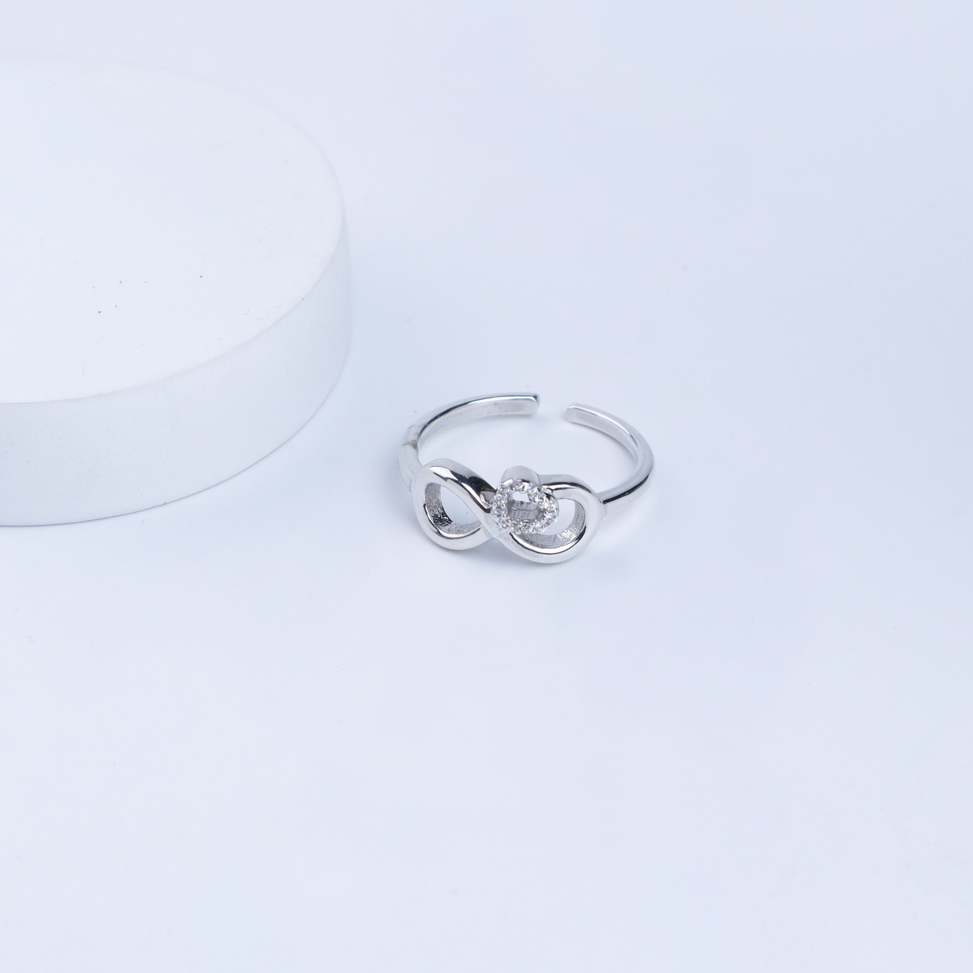 wear Silver CZ Infinity Heart Ring with everyday look
