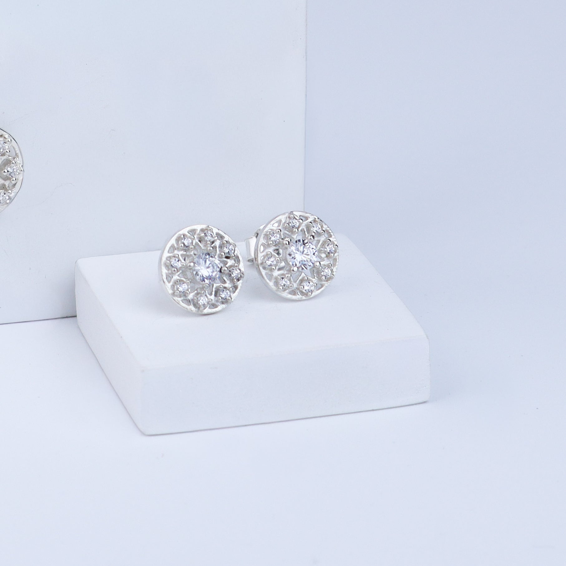 Studded Set With Chain | CZ | 92.5 Silver