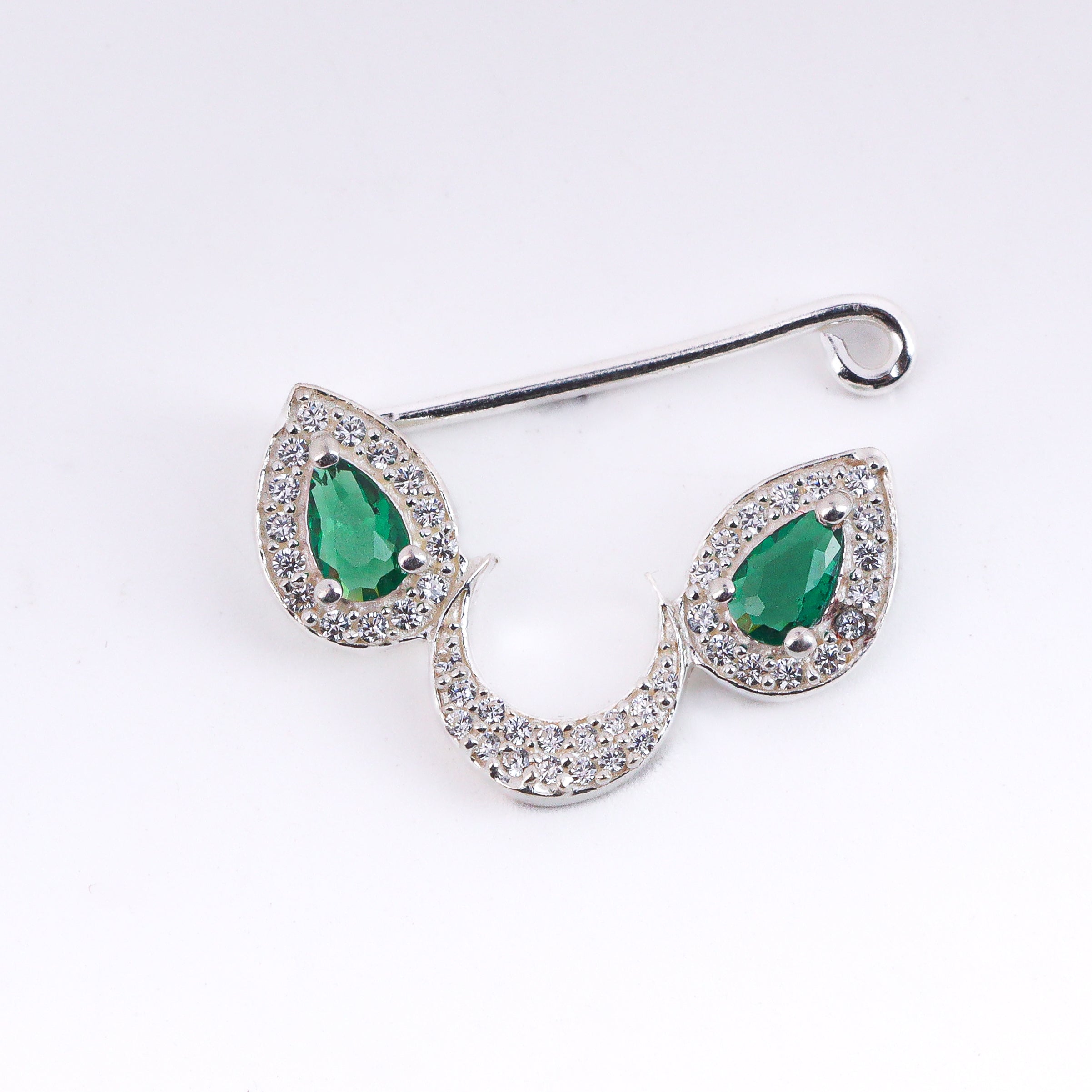 Silver chandrakor green drop nath with cz stones clipon (small)