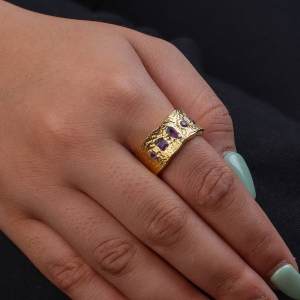 Model wearing a brass fashion ring for a stylish and contemporary fashion jewellery look