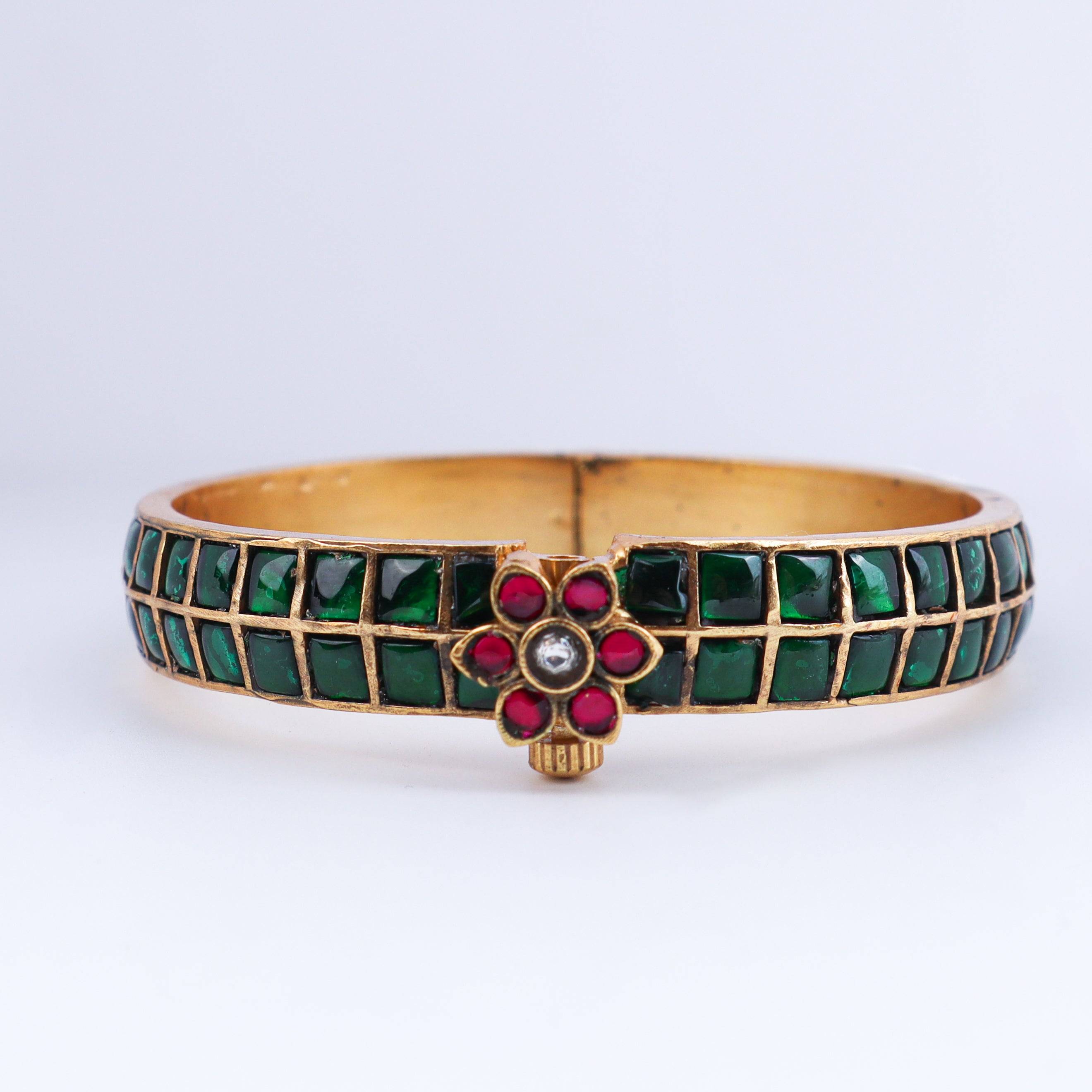 Close-up of a 22K gold-plated fashion bangle (single) showcasing intricate detailing, fine craftsmanship, and a rich 22K gold-plated finish
