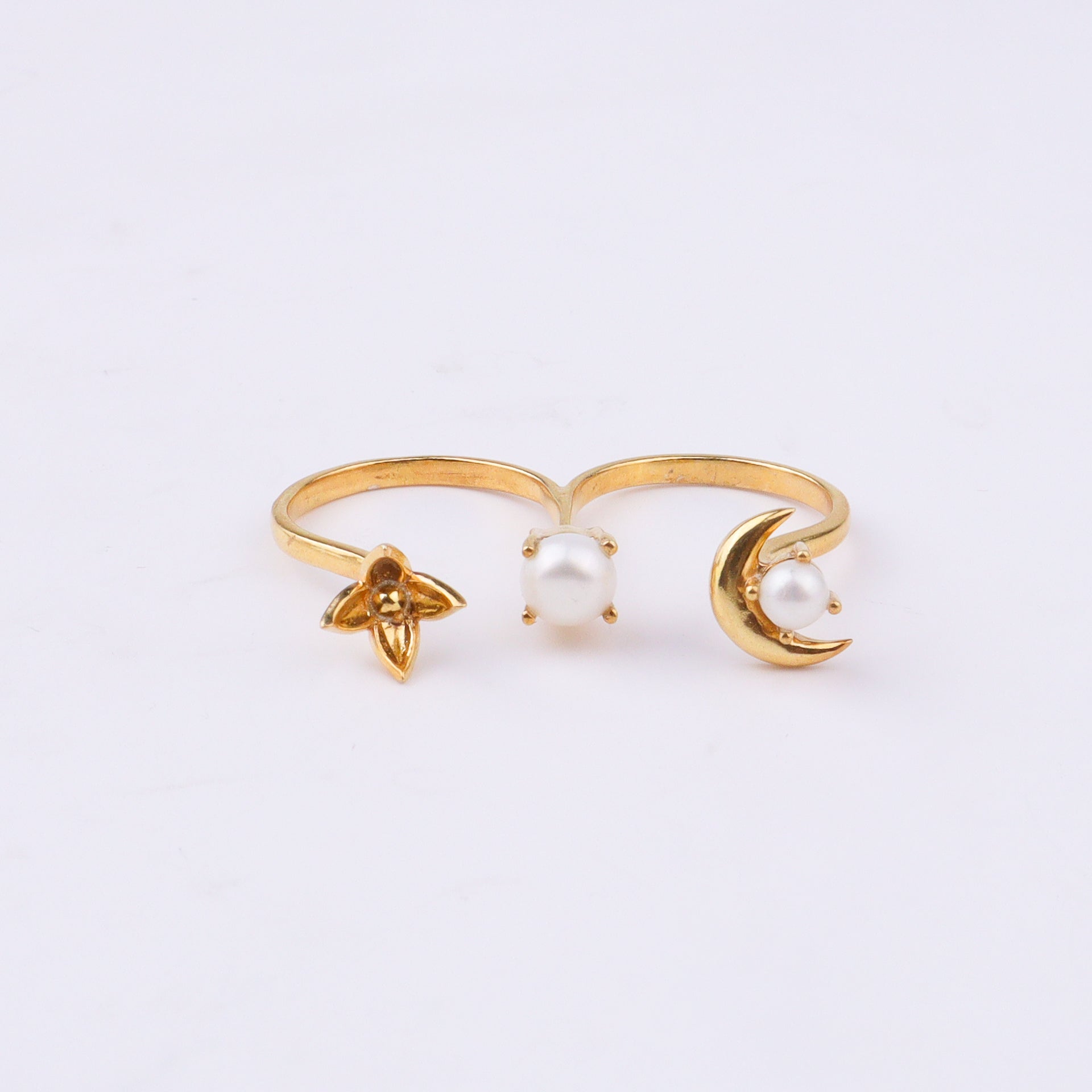 Pearl Moonflower Two-Finger Ring | 22K Gold-Plated