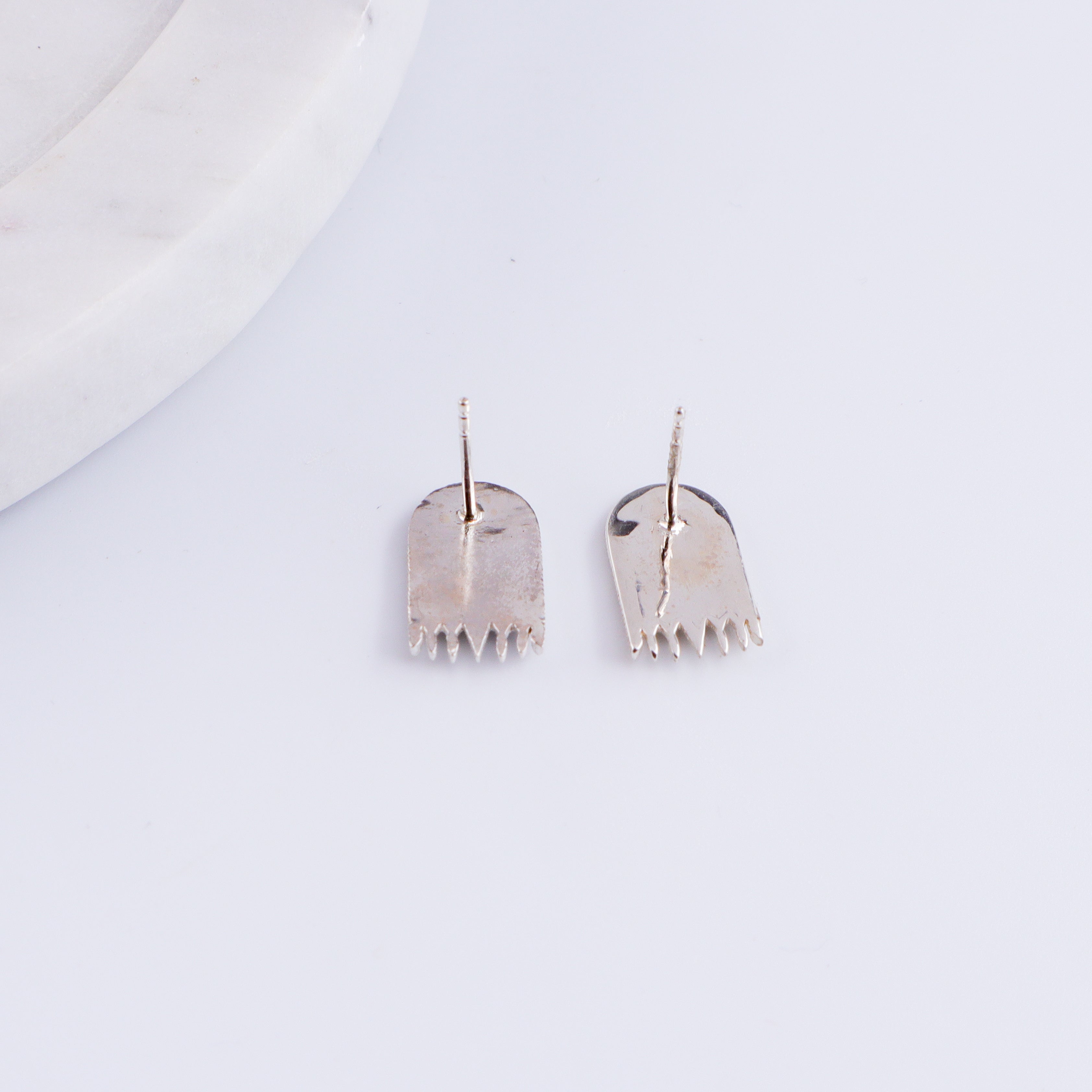 Silver Saaj Motif Earring Small: ताळी (Taali)