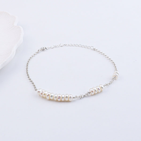 Pearl anklet with silver chain