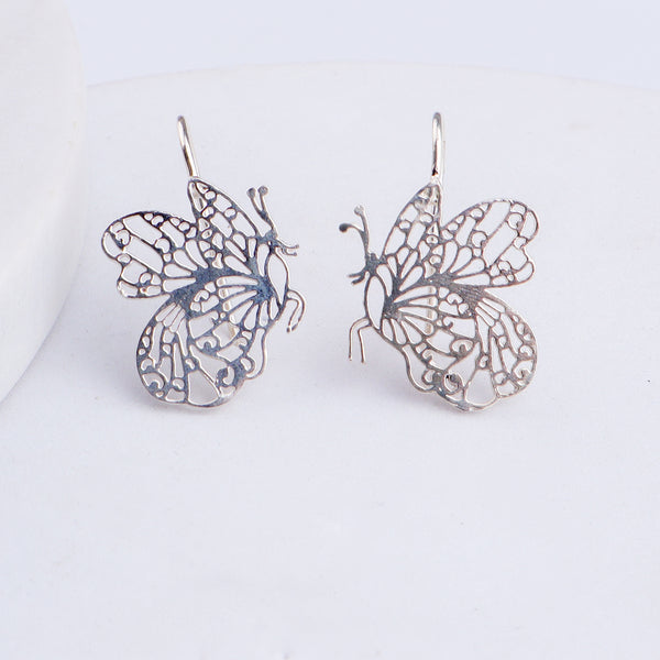 Lukachupi Titli Silver Earring