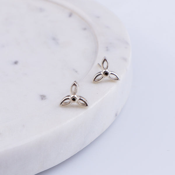 Silver Tiny Flower Earring , great for second piercing !
