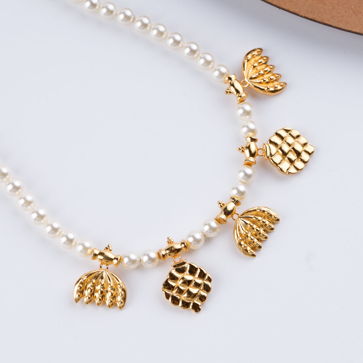 Saaj Motif Gold Plated Necklace with Pearls (Keli & Ananas)