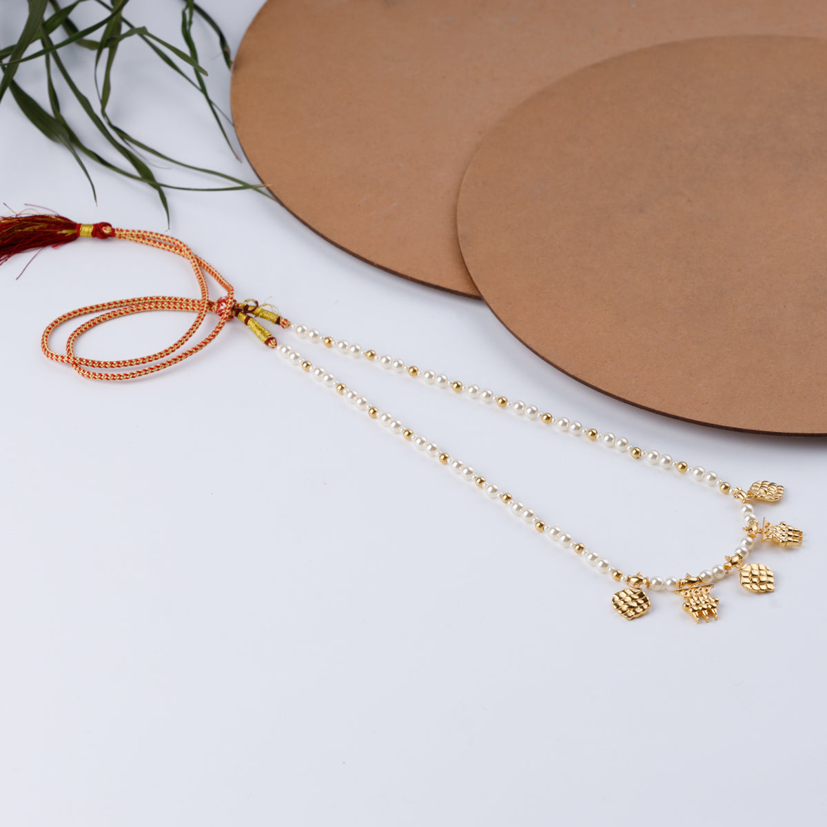 Saaj Motif Gold Plated Necklace with Pearls (Ananas & Phal)
