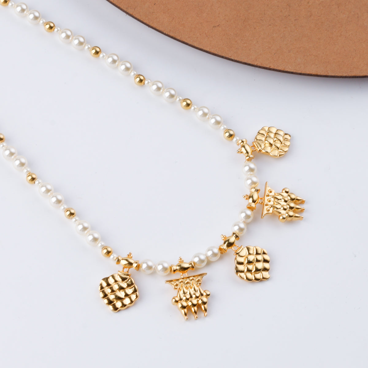 Saaj Motif Gold Plated Necklace with Pearls (Ananas & Phal)