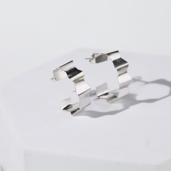 Rebecca - Fold Earrings ( Shiny Silver Finish )