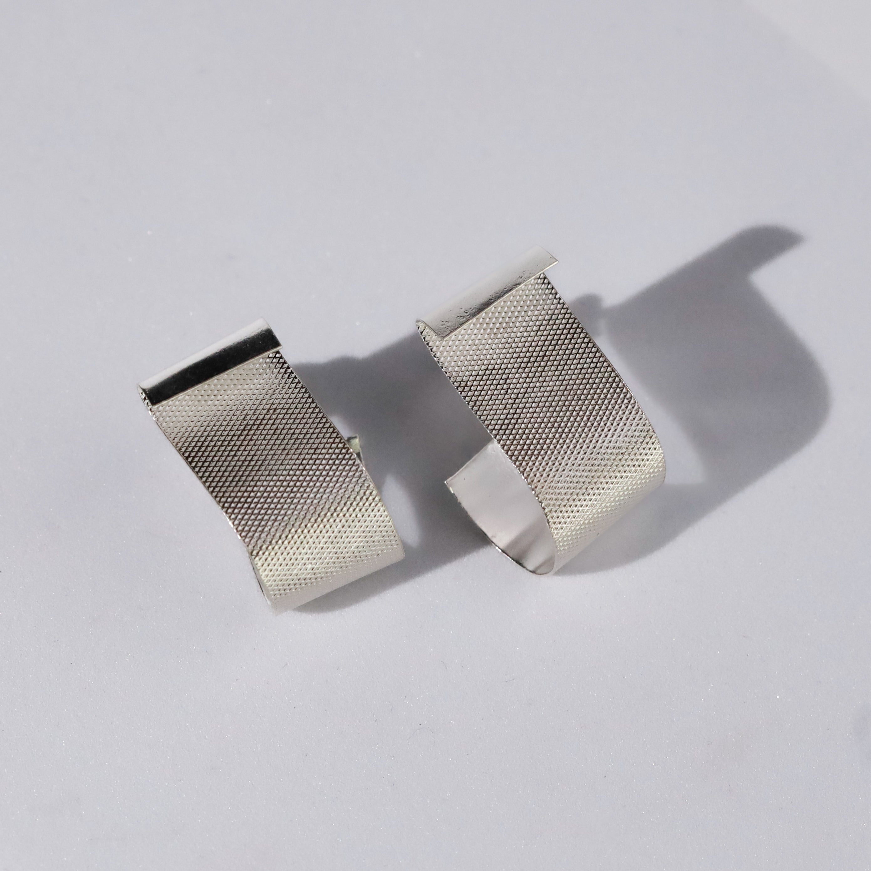 Roma - Fold Earrings ( Shiny Silver Finish )