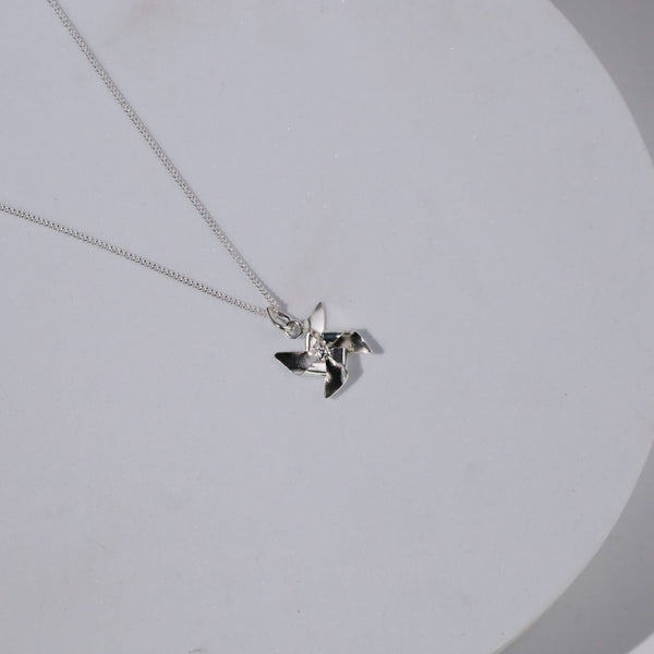 Pinwheel Necklace - Fold collection ( Shiny Silver Finish )