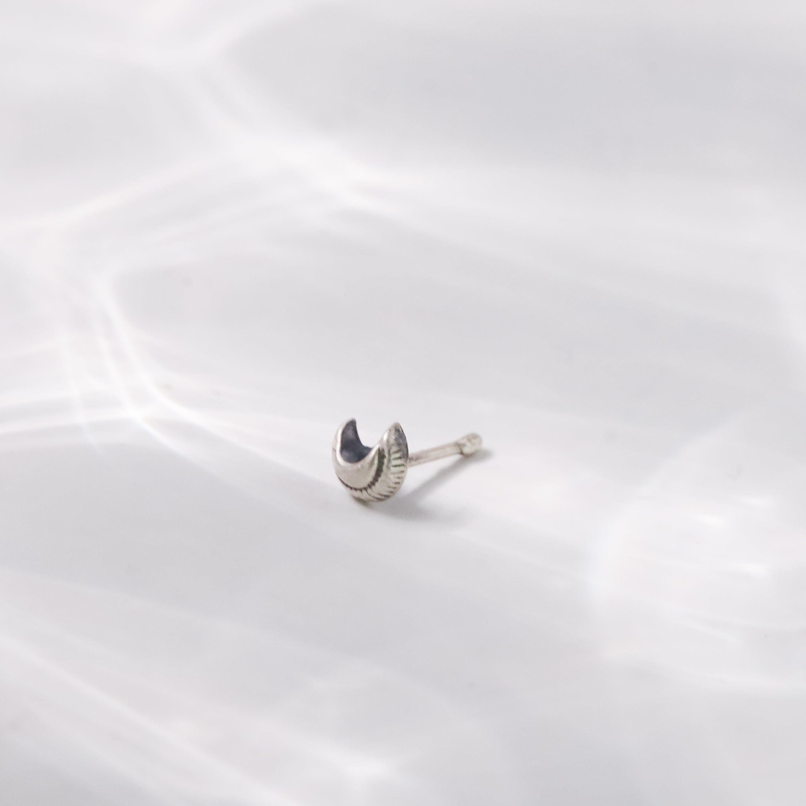 Silver Tiny Textured Chandrakor Nose Pin