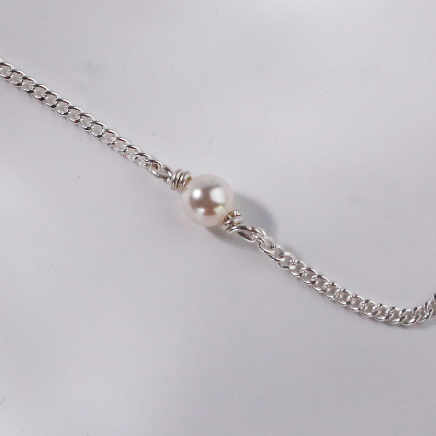 Classic Pearl Chain (White Pearls)