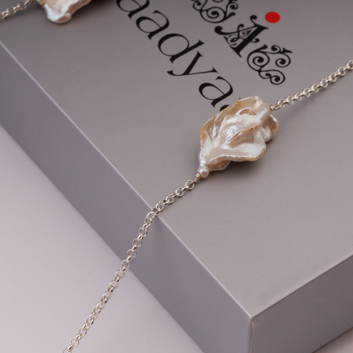 Silver Necklace with Natural Pearl