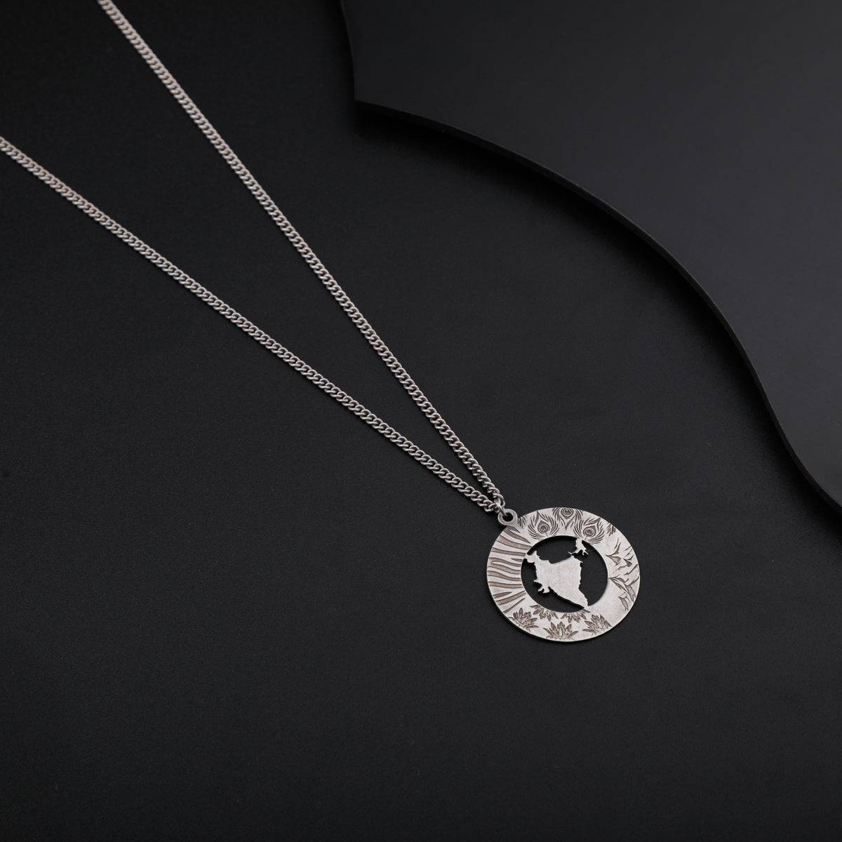 Unisex India Silver Necklace