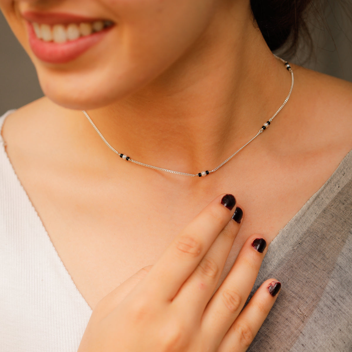 Handmade Silver Mangalsutra : Pearls - Black spinels