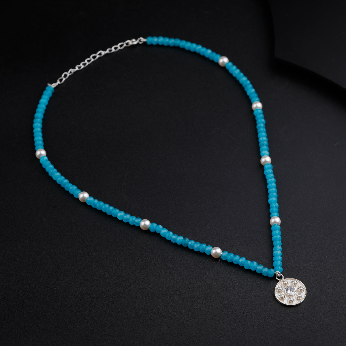 Silver Kundan Pendant Necklace with Pearl and Chalcedony