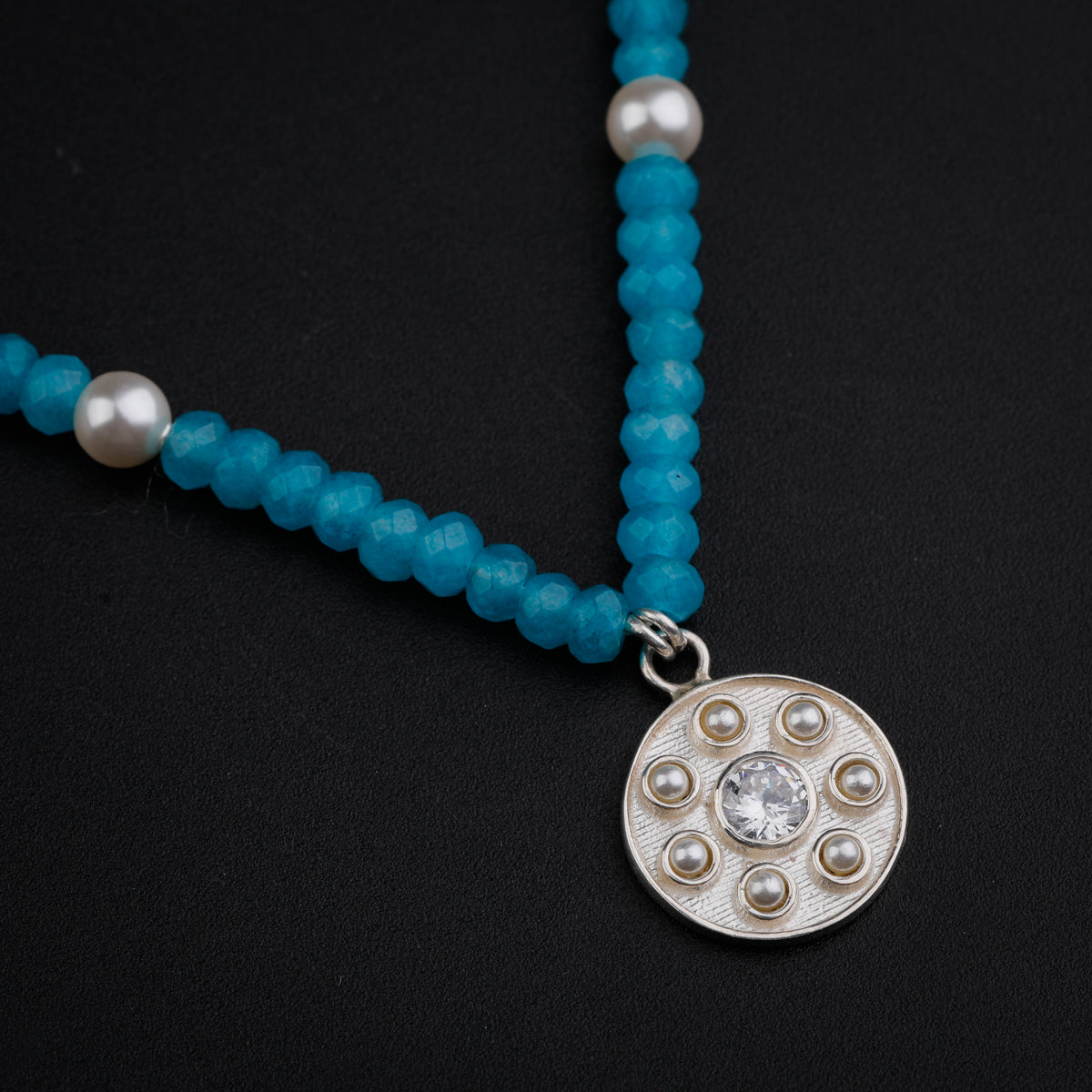 Silver Kundan Pendant Necklace with Pearl and Chalcedony