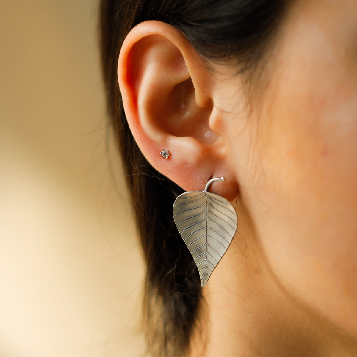 Sterling silver leaf earring with intricate vein design