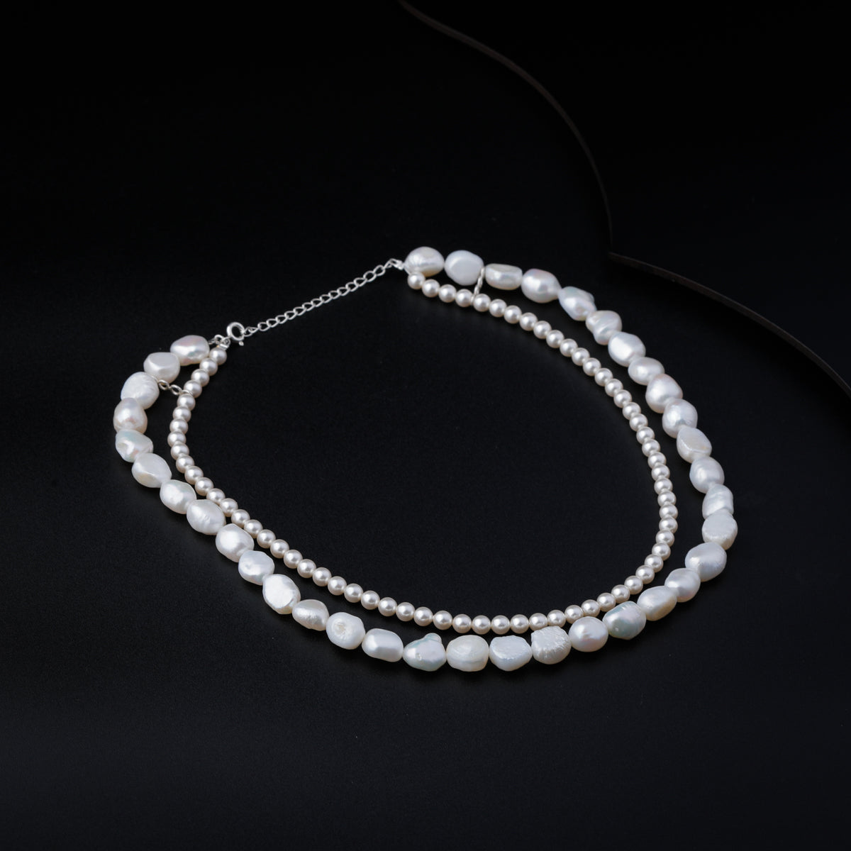 Layered Pearl Necklace with Natural and Round Pearls