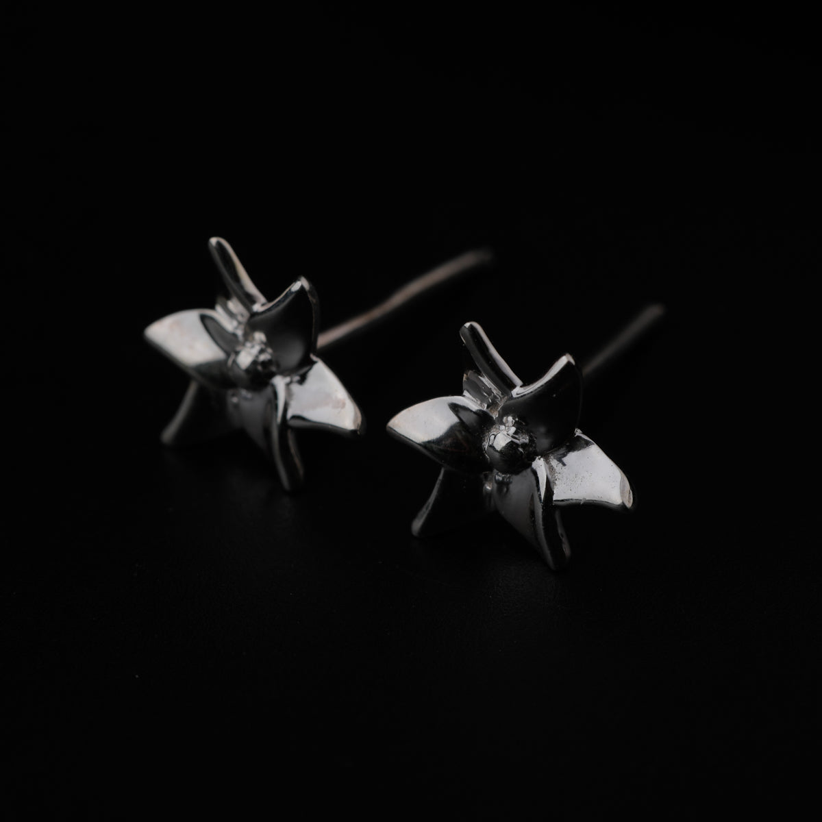 Silver Arabian Jasmine Flower Studs Earring | 92.5 Silver