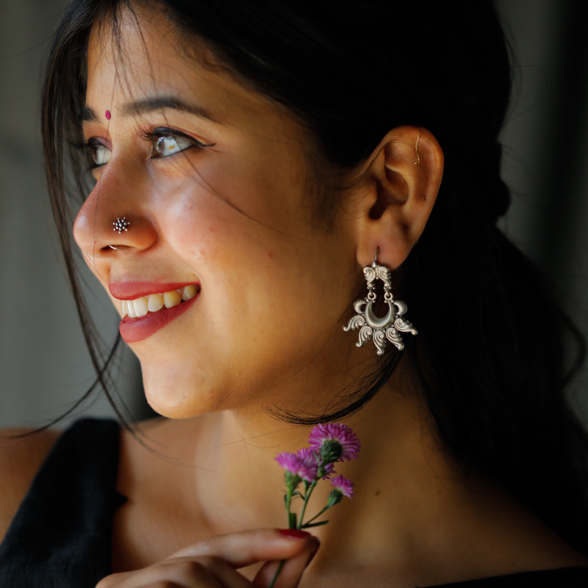 Chandra shankha earring