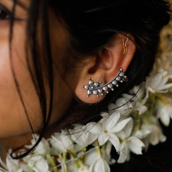 Dome Motif Earcuff in sterling silver with floral design