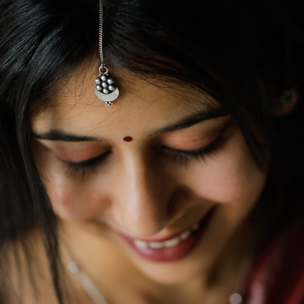 Silver Kudi & Chandrakor Motif Maang Tika