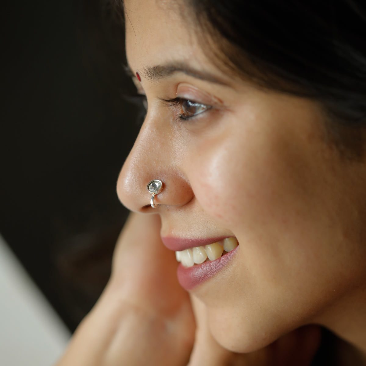 Silver Nose pin: Kundan (Clip On)