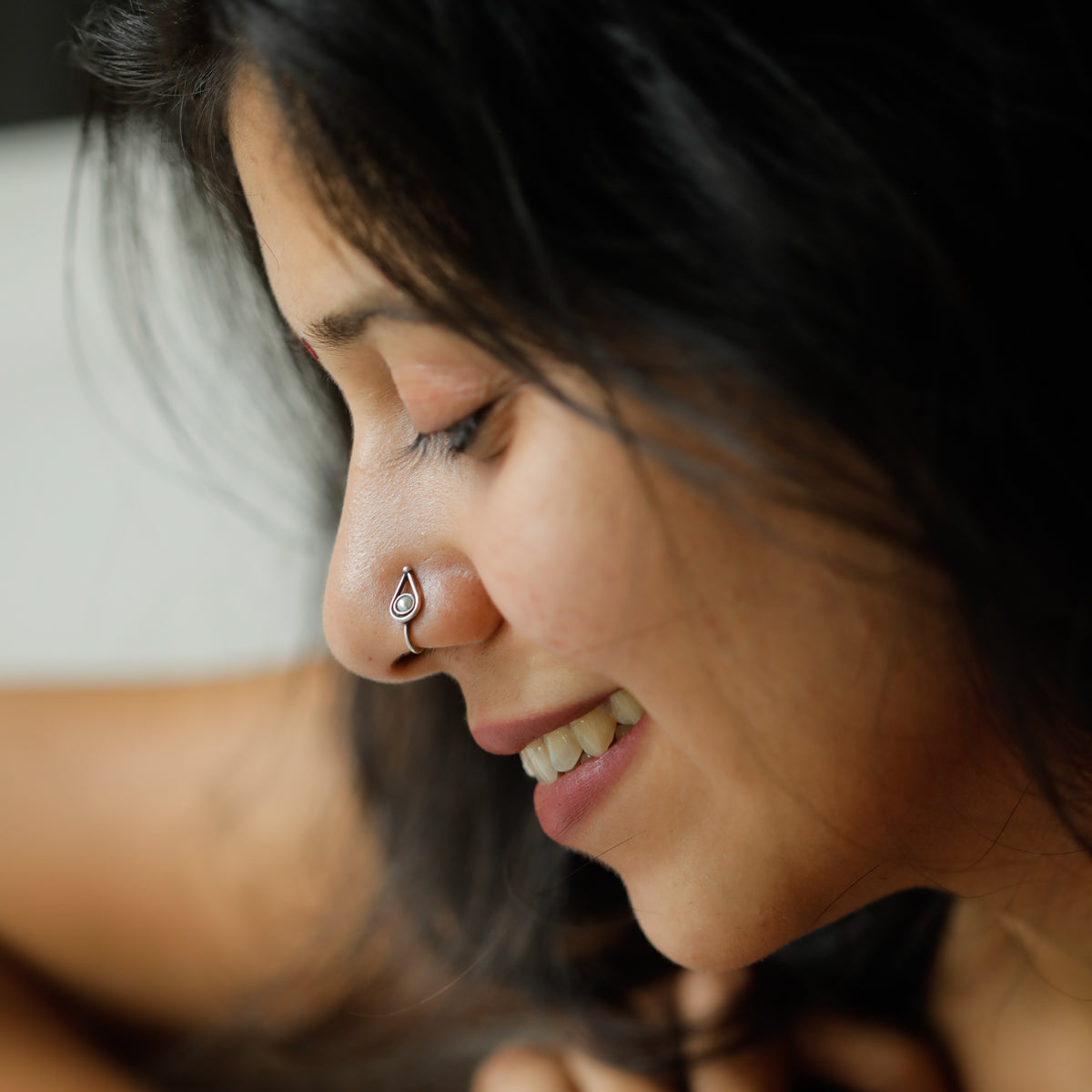 Handmade Silver Drop with Pearl Nose pin (Clip on)