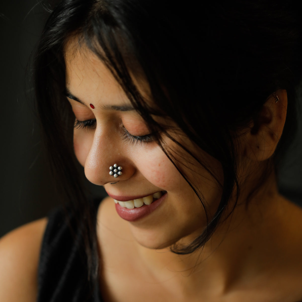 Itihaas Kudi Nose pin Big (Pierced)