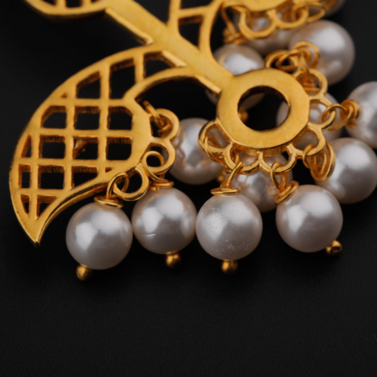 Silver Leaf Filigree Necklace (Gold Plated)