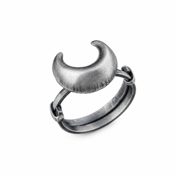 Silver Moon Ring with crescent moon design for jewelry