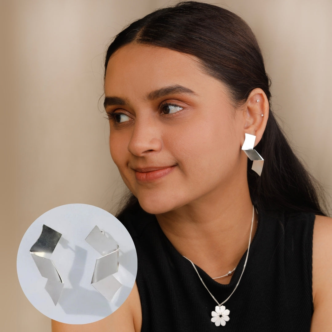 Gaga - Fold Earring ( Shiny Silver Finish )