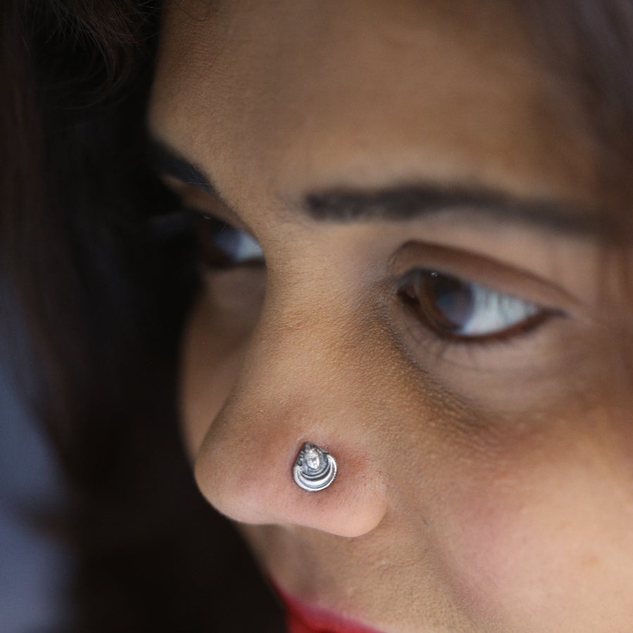 Chandra Nose pin (Pierced)