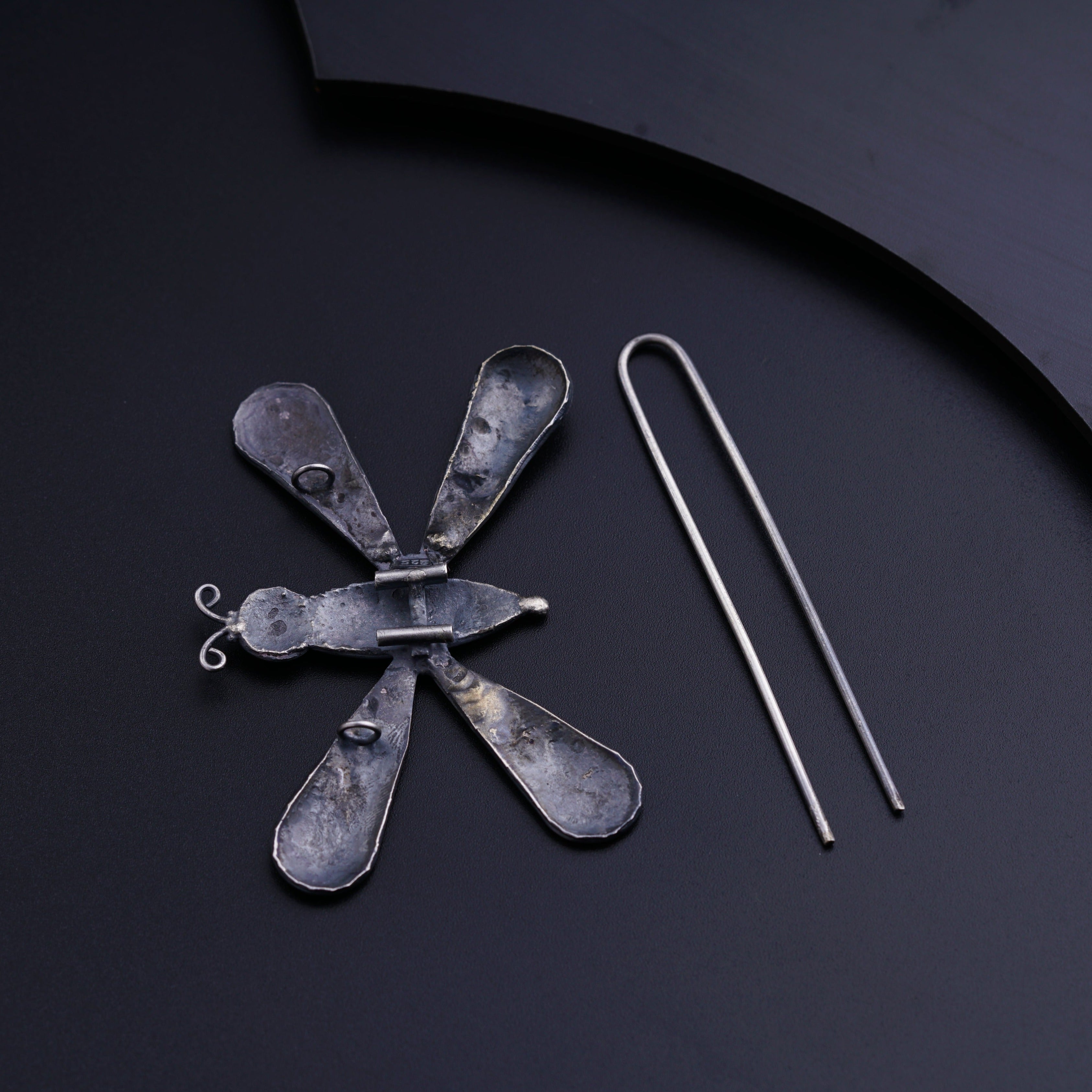 Itihaas Dragonfly Hair Accessory (Plus Pendant)