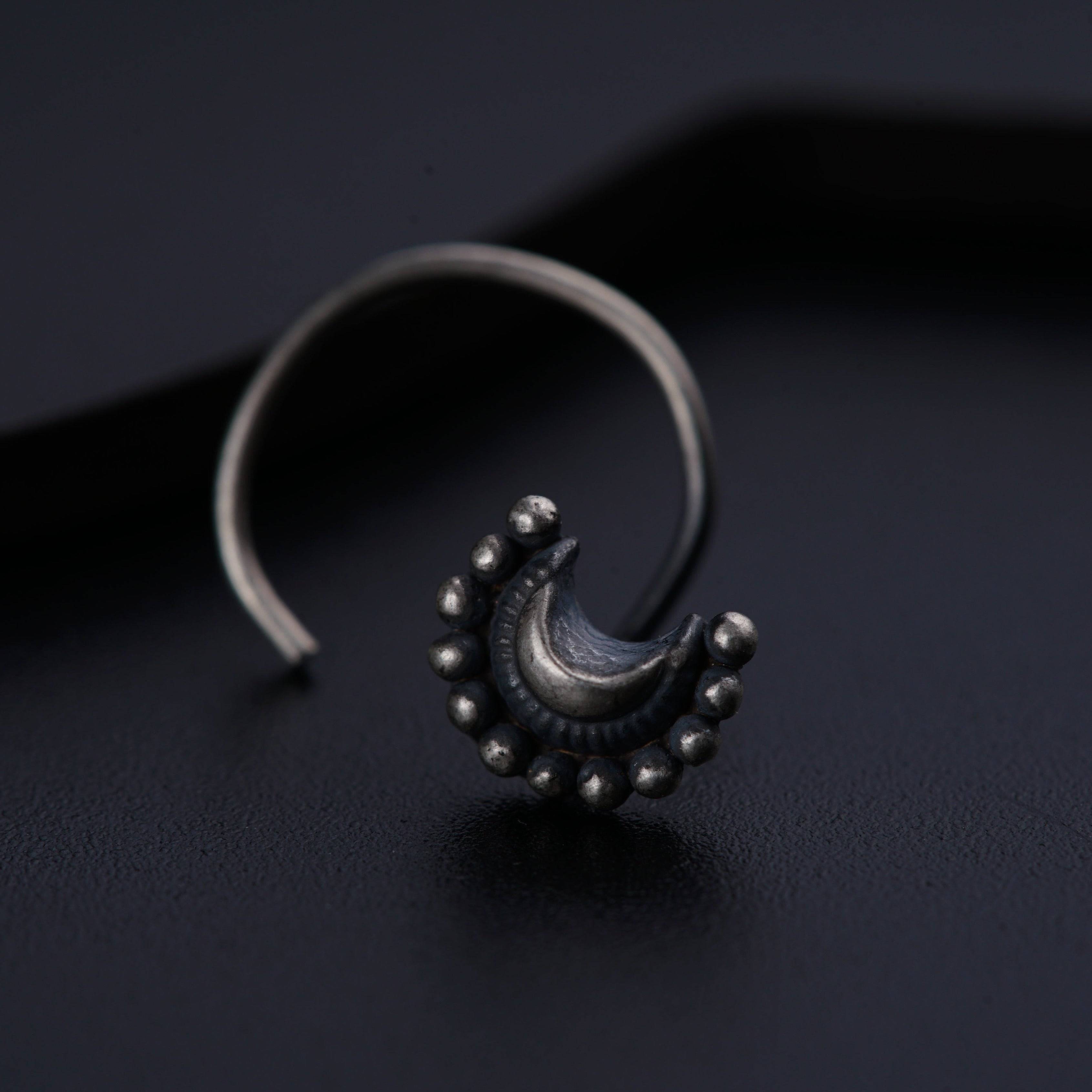 Chandrakor Nose pin: Small (Pierced)