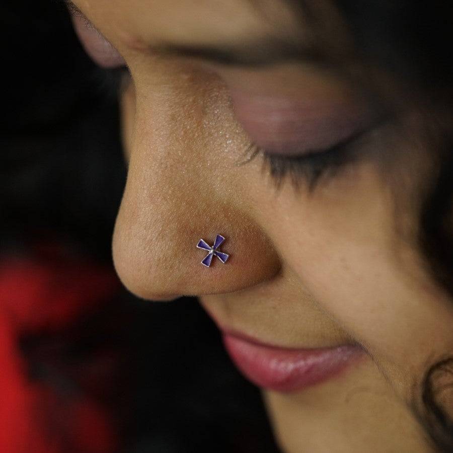 Pinwheel Nosepin ( Pierced ) - Purple