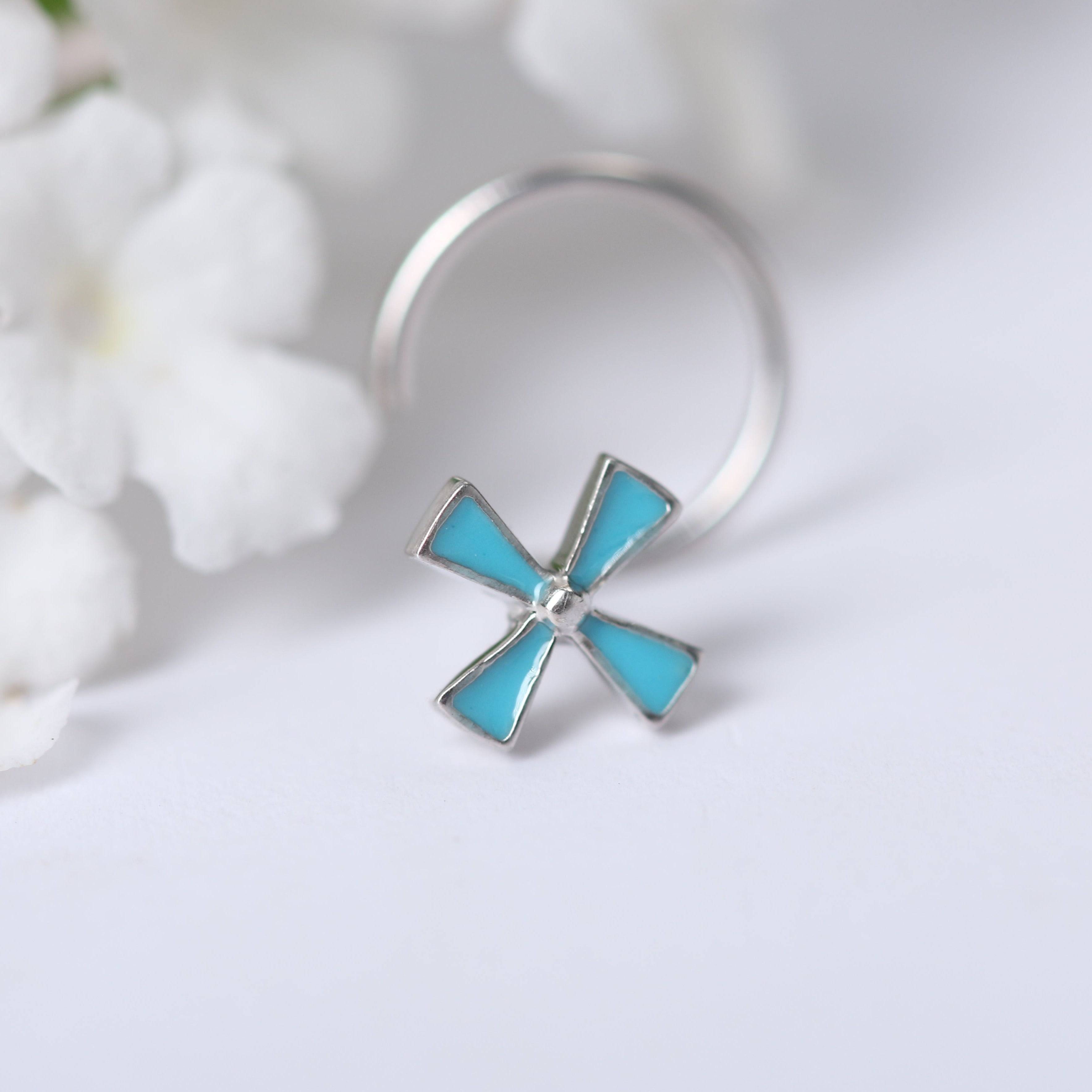 Pinwheel Nose pin ( Pierced ) - Turquoise