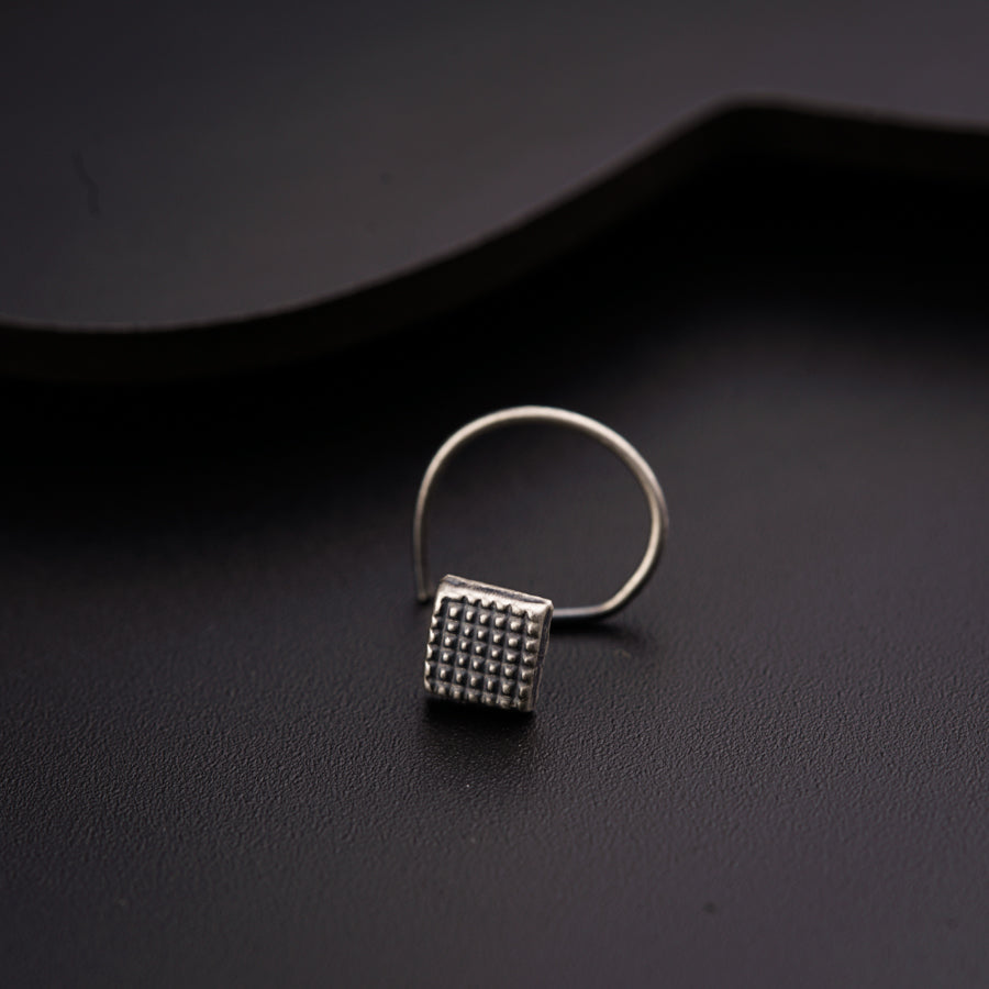 Silver Square Dotted Nose pin (Pierced)
