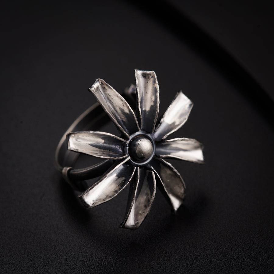 Gulbahaar Ring ( Adjustable )
