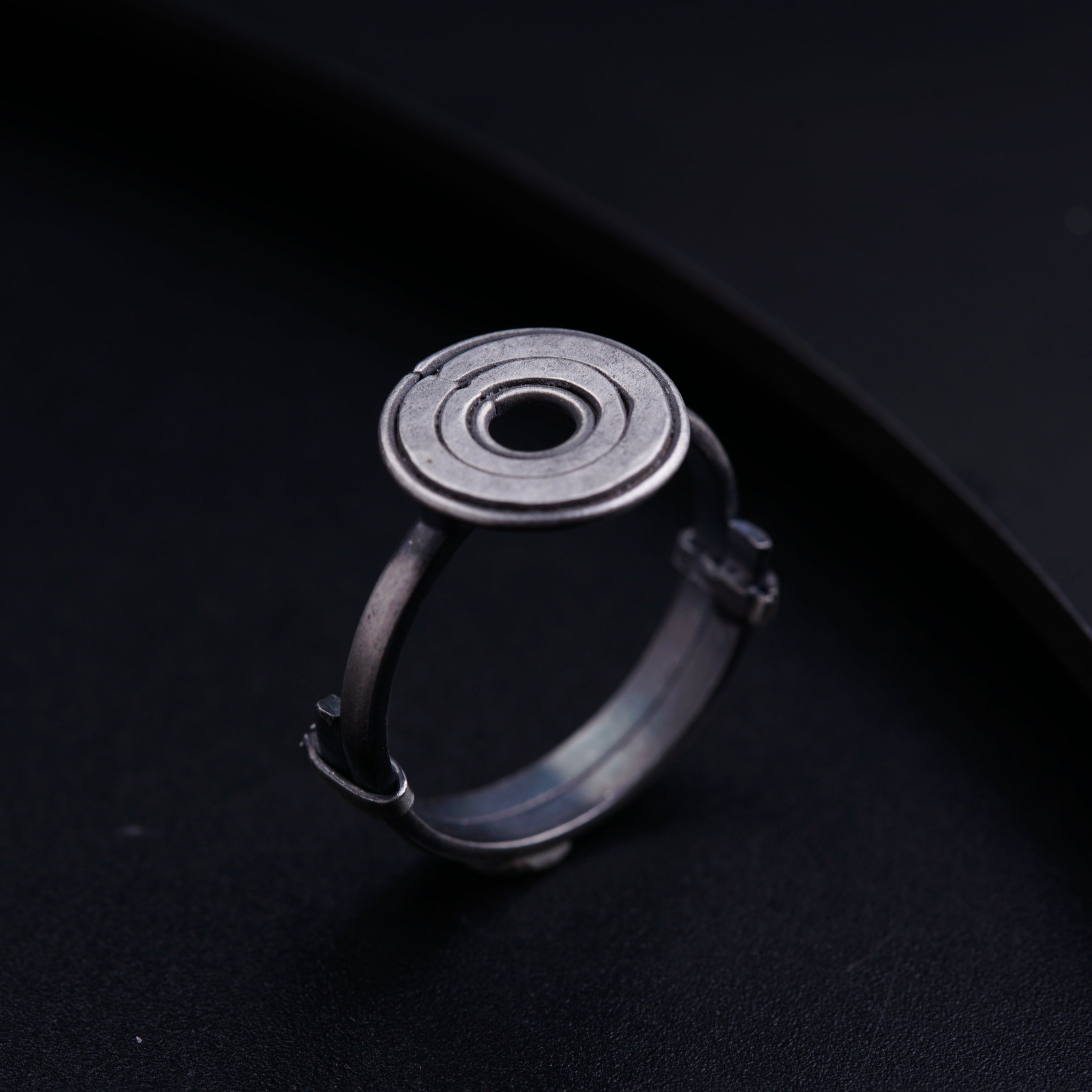 Hammered Silver Round Shaped Ring