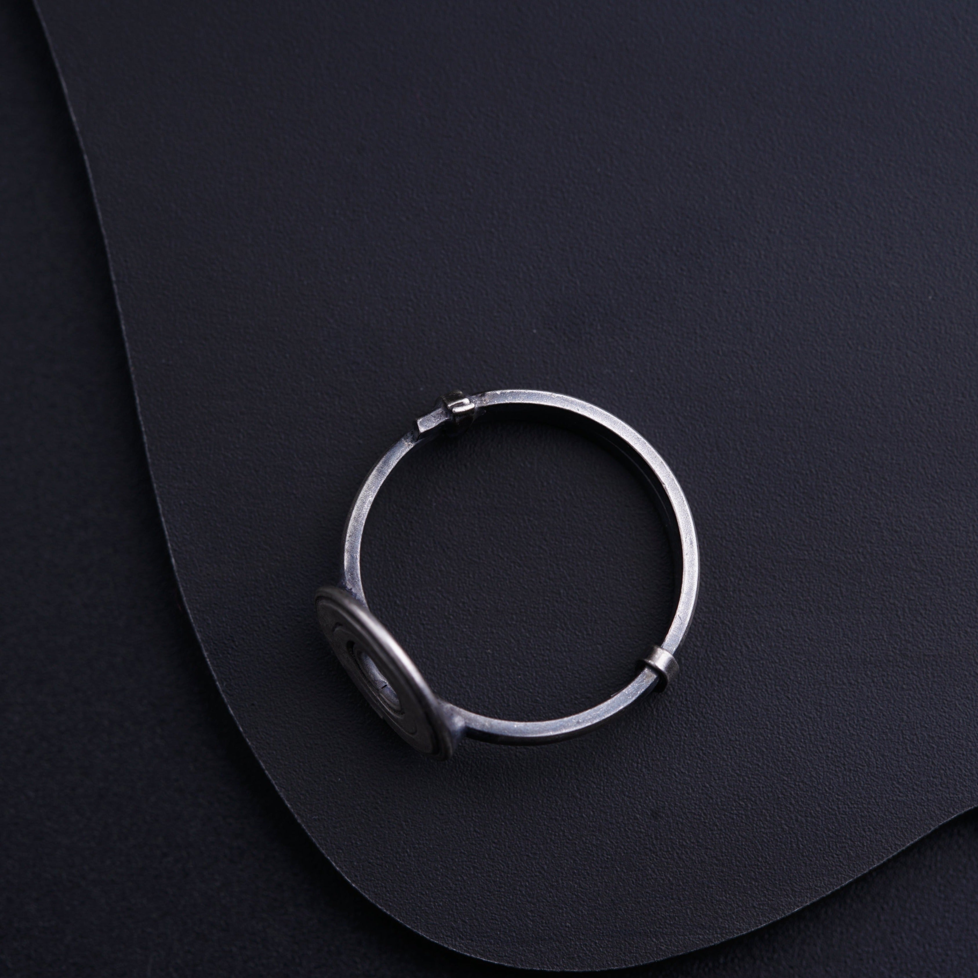 Hammered Silver Round Shaped Ring