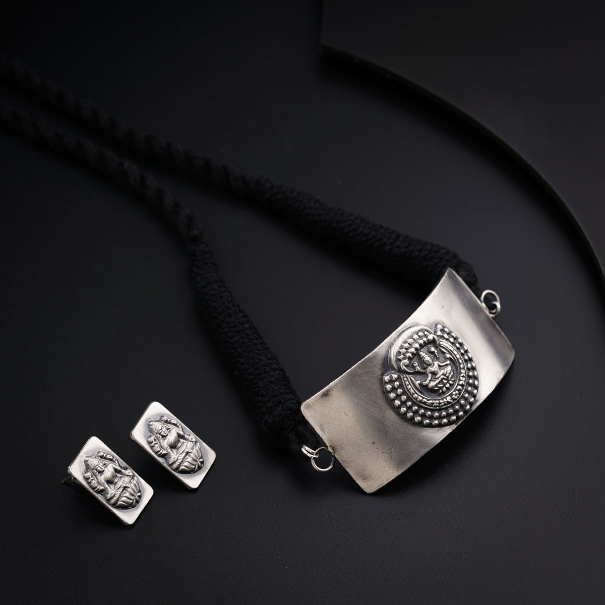 Handmade silver choker set (Pre-order)