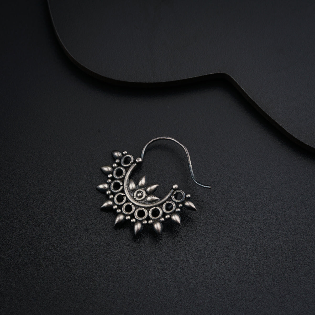 Silver drop motif nath- Right Pierced