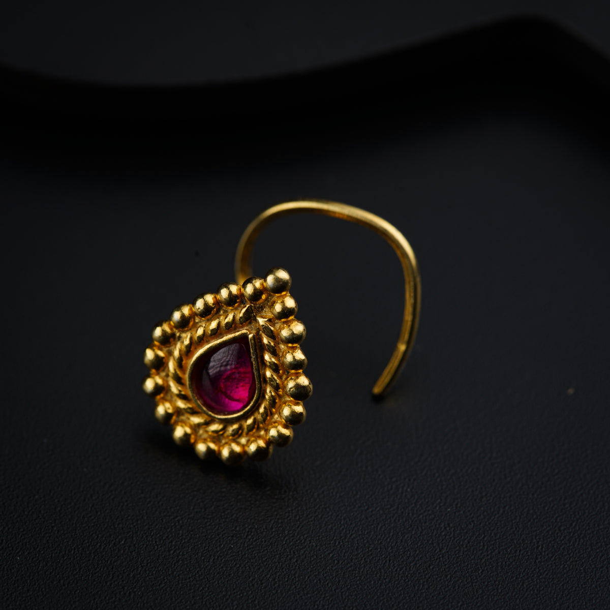 Itihaas Parna Nosepin- Gold Plated, Pierced