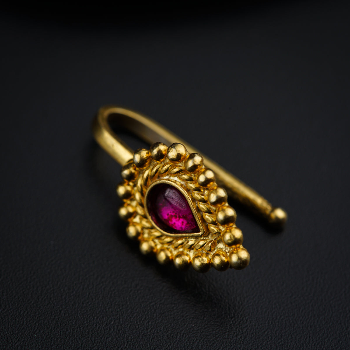 Itihaas Parna Nosepin- Gold Plated, Clip on